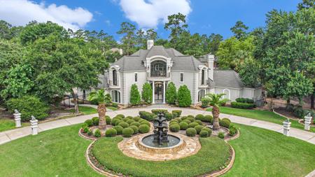 2 W Windward Cove