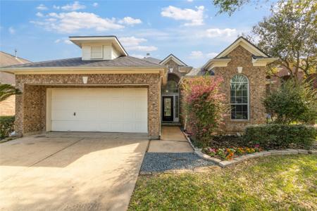 2105 Forest Glen Lane
