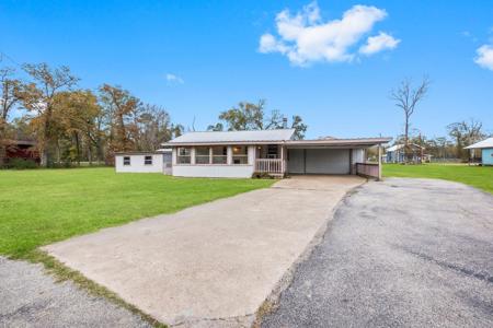 3840 N Fm 356