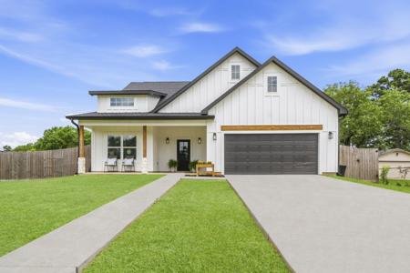 162 Legend Lane
