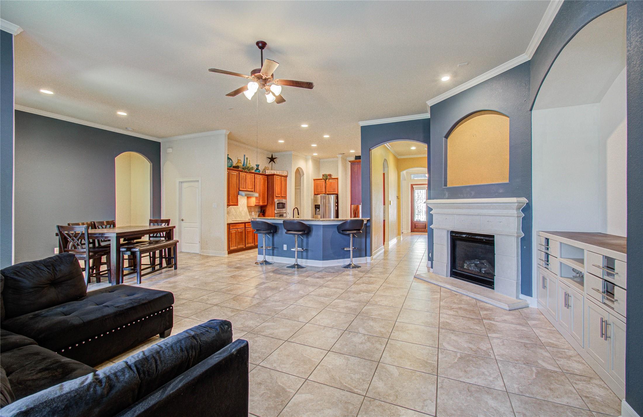 Image 4: Family functional floorplan with spacious kitchen