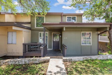 319 Venture Boulevard S