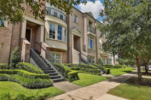 11 Colonial Row Drive