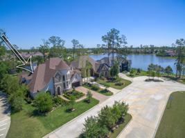3 Paloma Pines Place