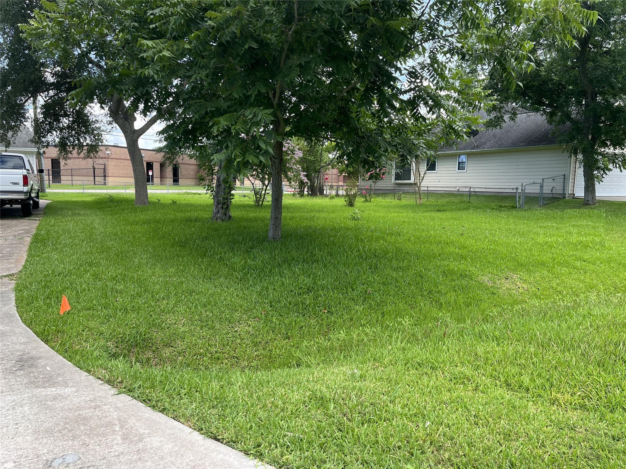 Image 3: This is taken from the next door house's driveway,