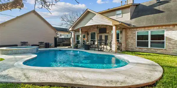 510 Seaway Drive