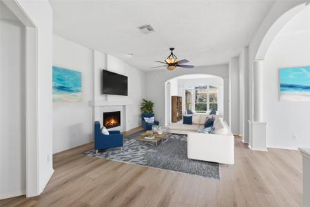 2326 Fairway Pointe Drive