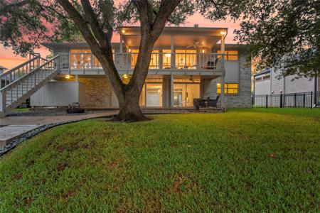 67 Harbor Lane