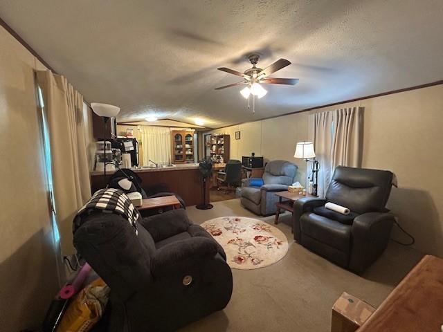 Image 2: Open floor plan