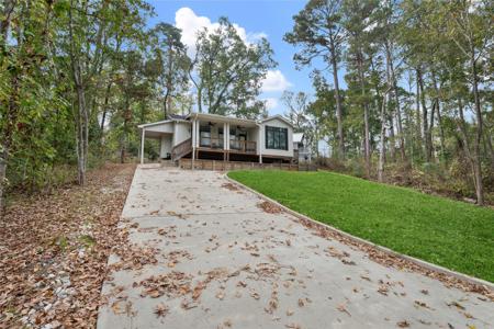 71 White Oak Street