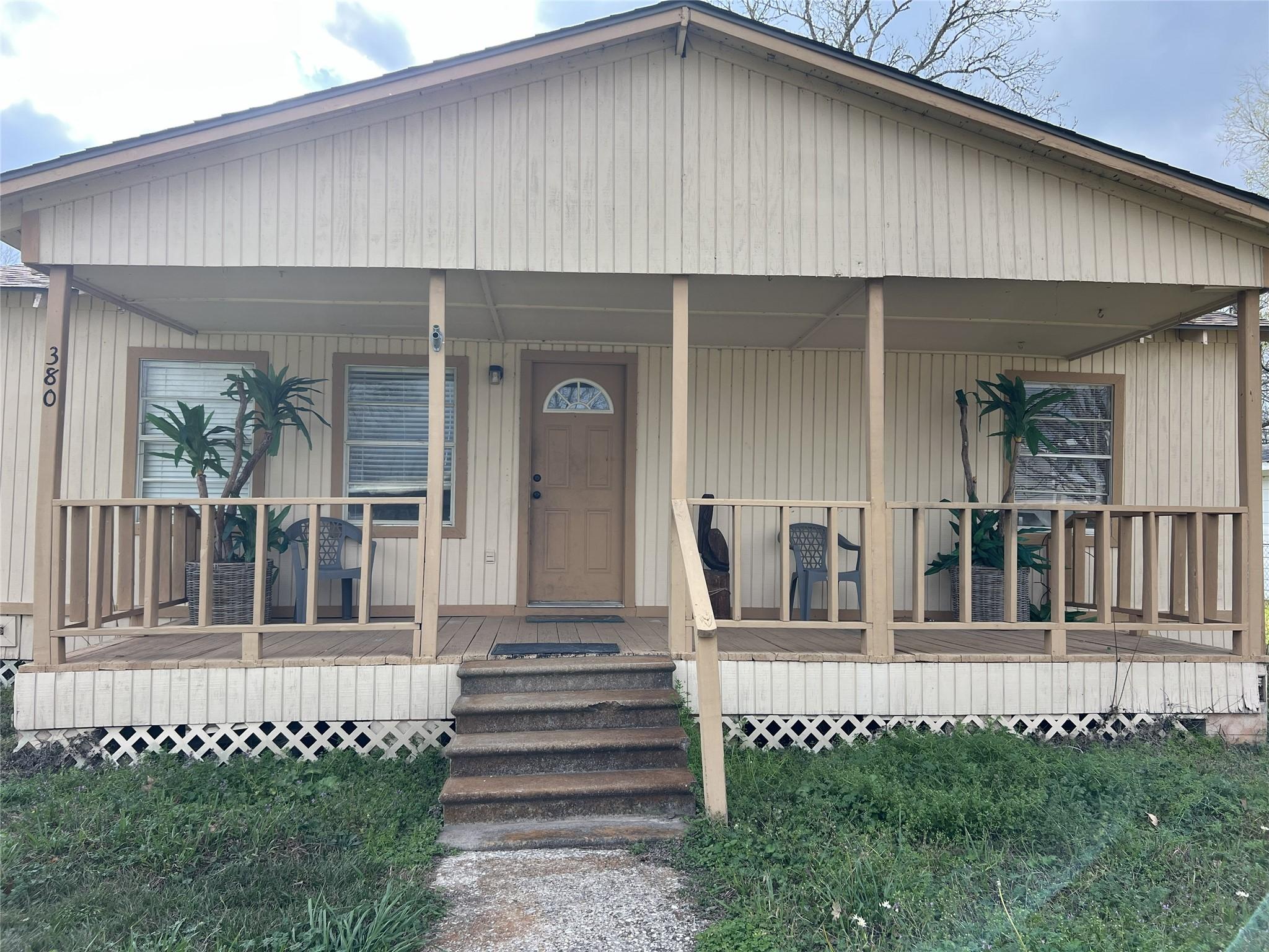 Image 1: 380 Governor Hogg