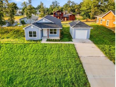 230 Red Bud Lane