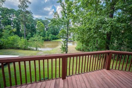 9 Creek Bend