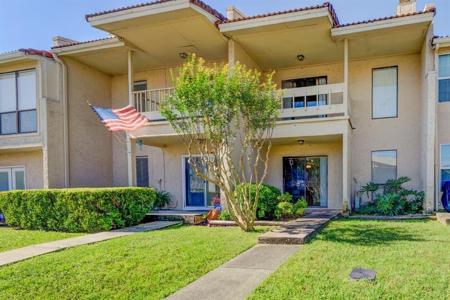 38 Regency Point