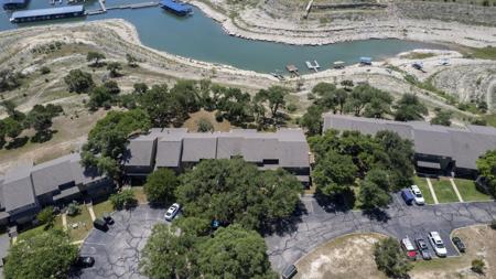 269 Venture Boulevard S