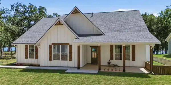 624 County Road 3674