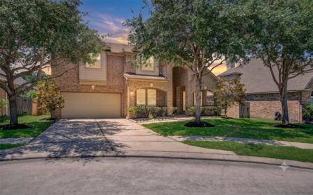 6105 Moody Pines Court