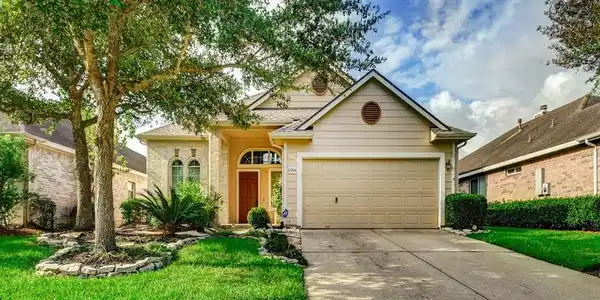 1518 Crescent Shores Lane