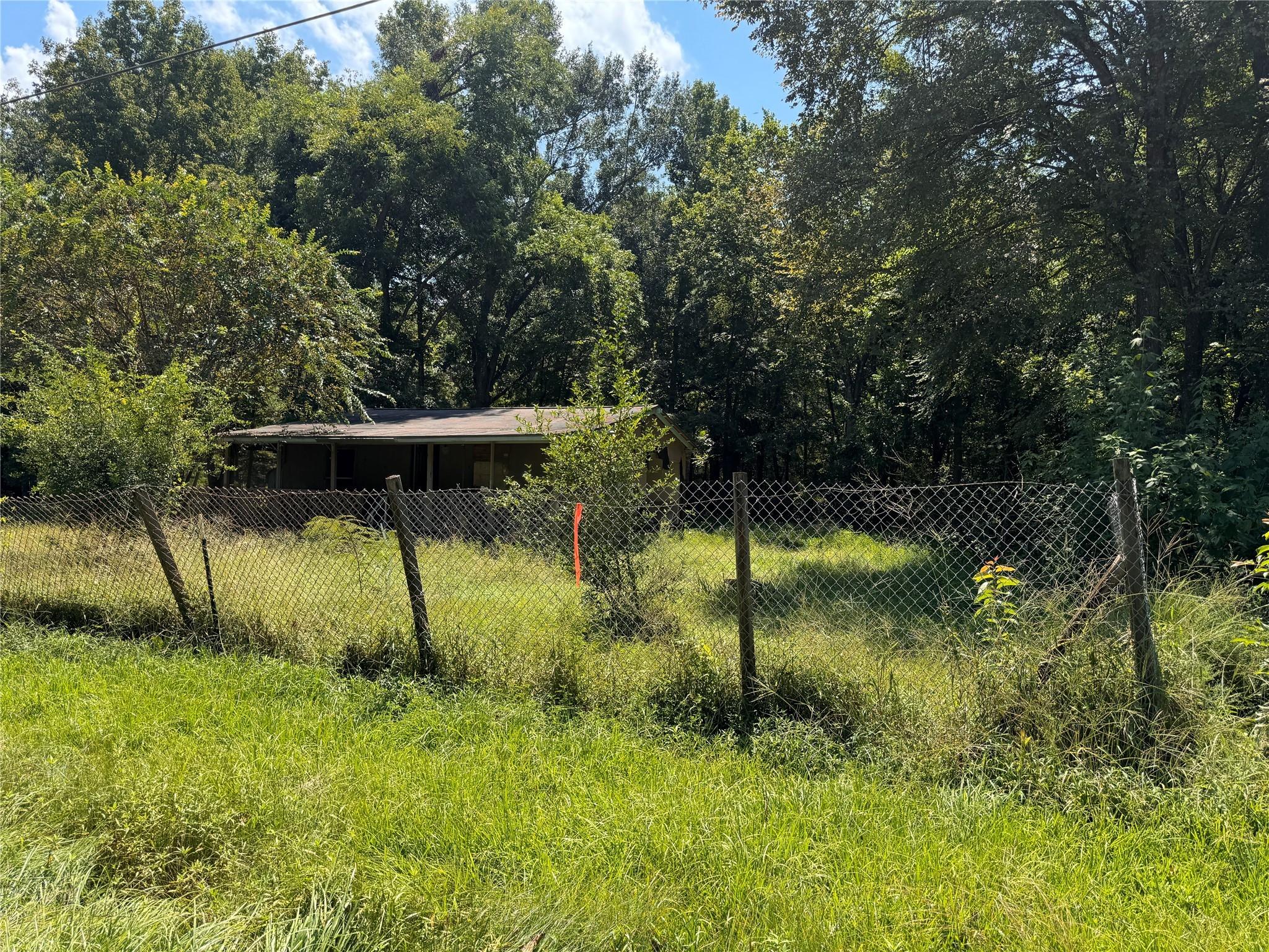 Image 2: Corner 1 from Mudd Street