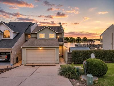 1234 Lake View Drive