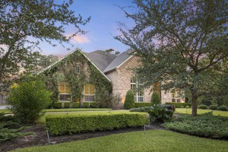 15 Waning Moon Drive