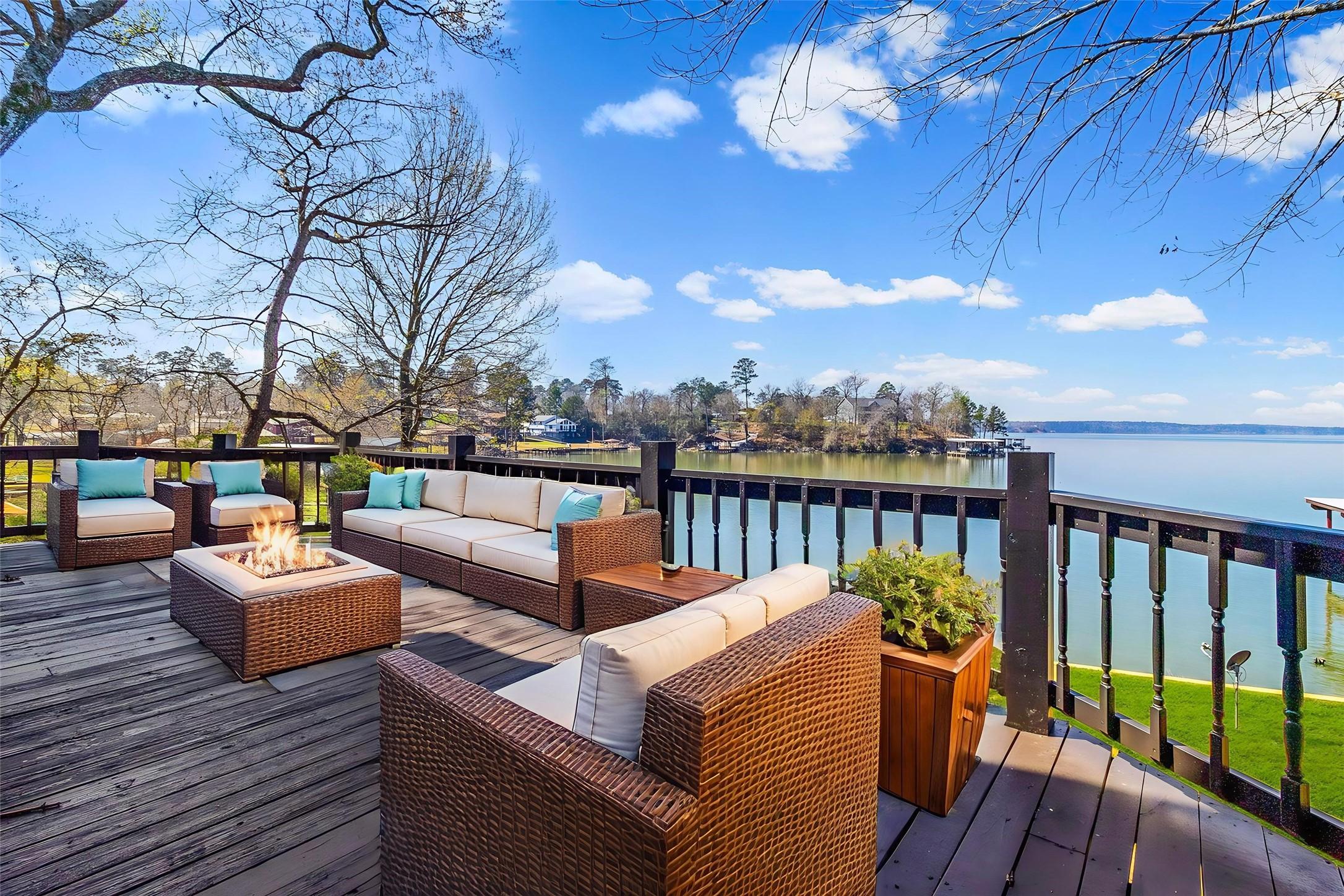 Image 4: Wrap Patio Deck (Virtually Staged)