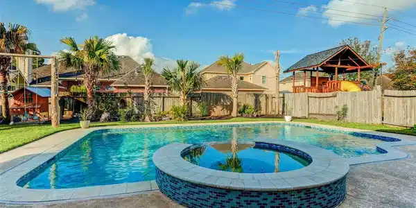 2548 Wild Oak Forest Lane