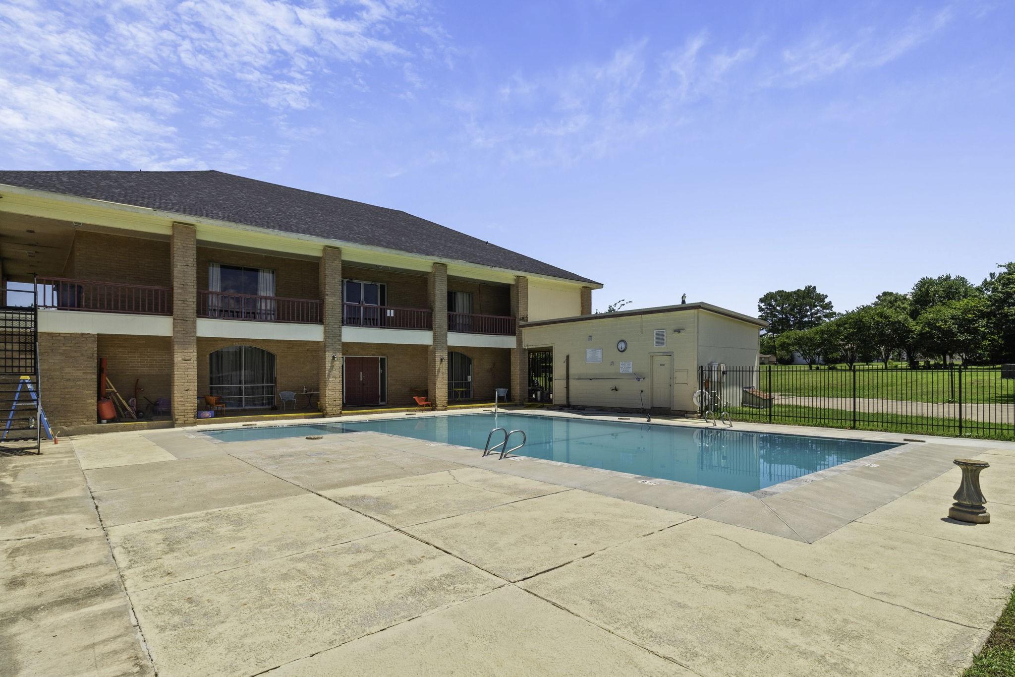 Image 4: community clubhouse