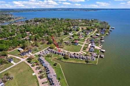 100 Edgewater Drive