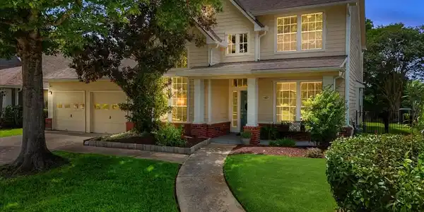 1427 Roaring Springs Lane