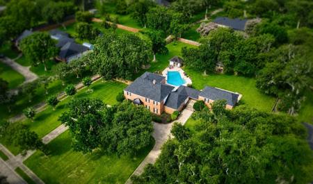 111 Cherrywood Dr