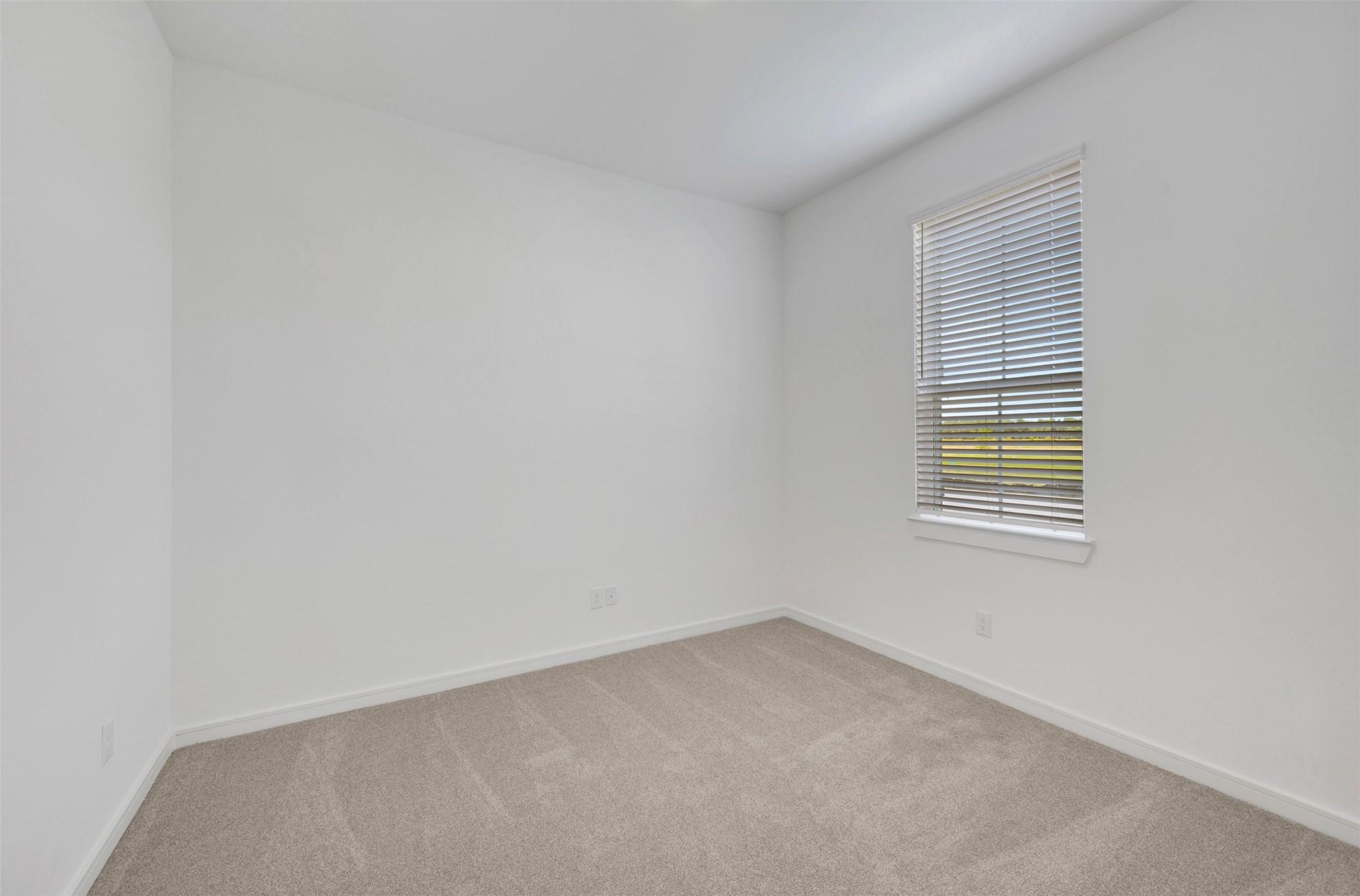 Image 4: Private home office