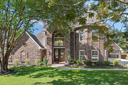 7814 Magnolia Cove Court