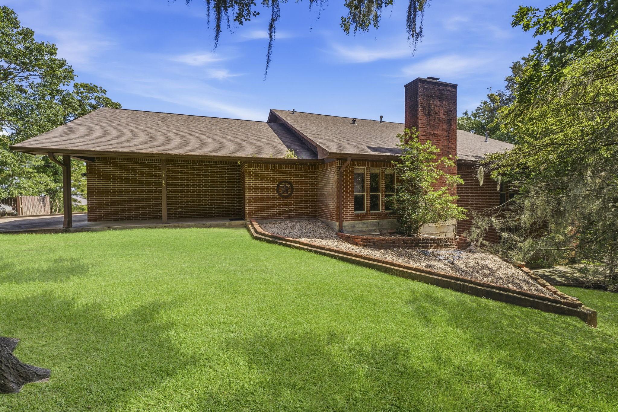 Image 3: Experience the privacy this beauty affords. It was