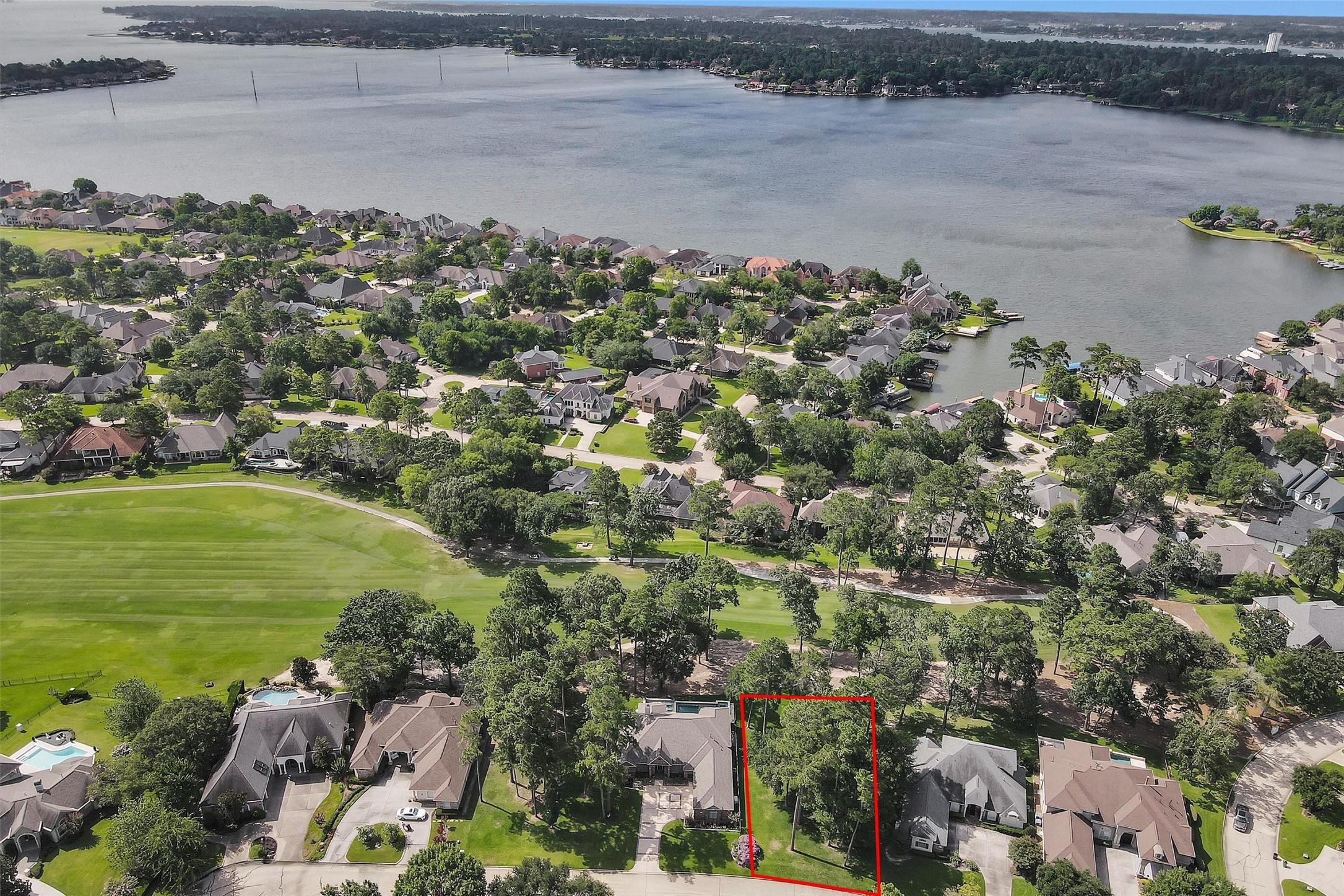 Image 3: Property is located on the 18th Fairway of the Mil