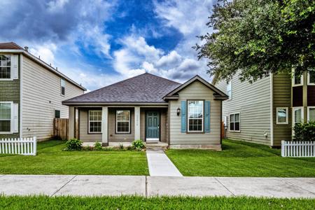 10880 S LAKE MIST LN,