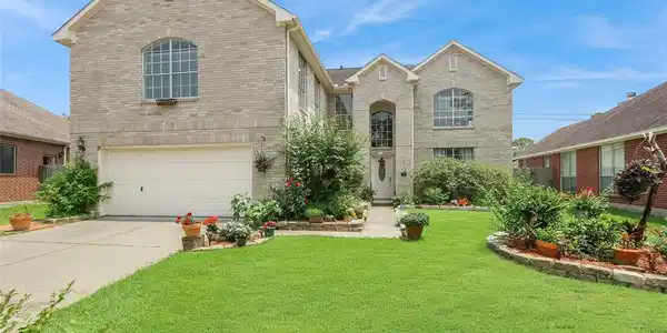 1226 Elmhurst Trails Lane
