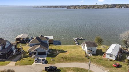 596 Dove Island