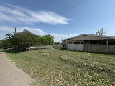 204 Robin Hood Lane