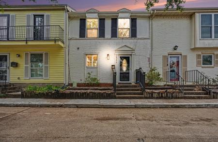 18206 Heritage Lane