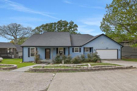 220 Harbour Row Drive