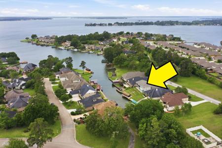 12323 Longmire Cove