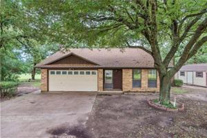 31 Patio Drive