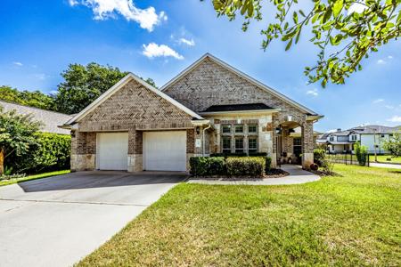 94 La Costa Drive