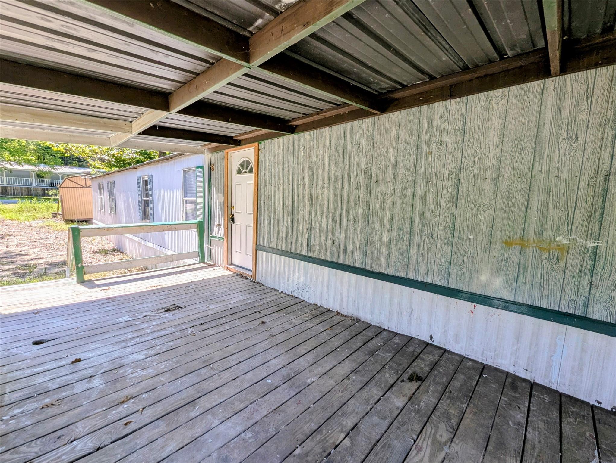Image 3: Large Covered Porch