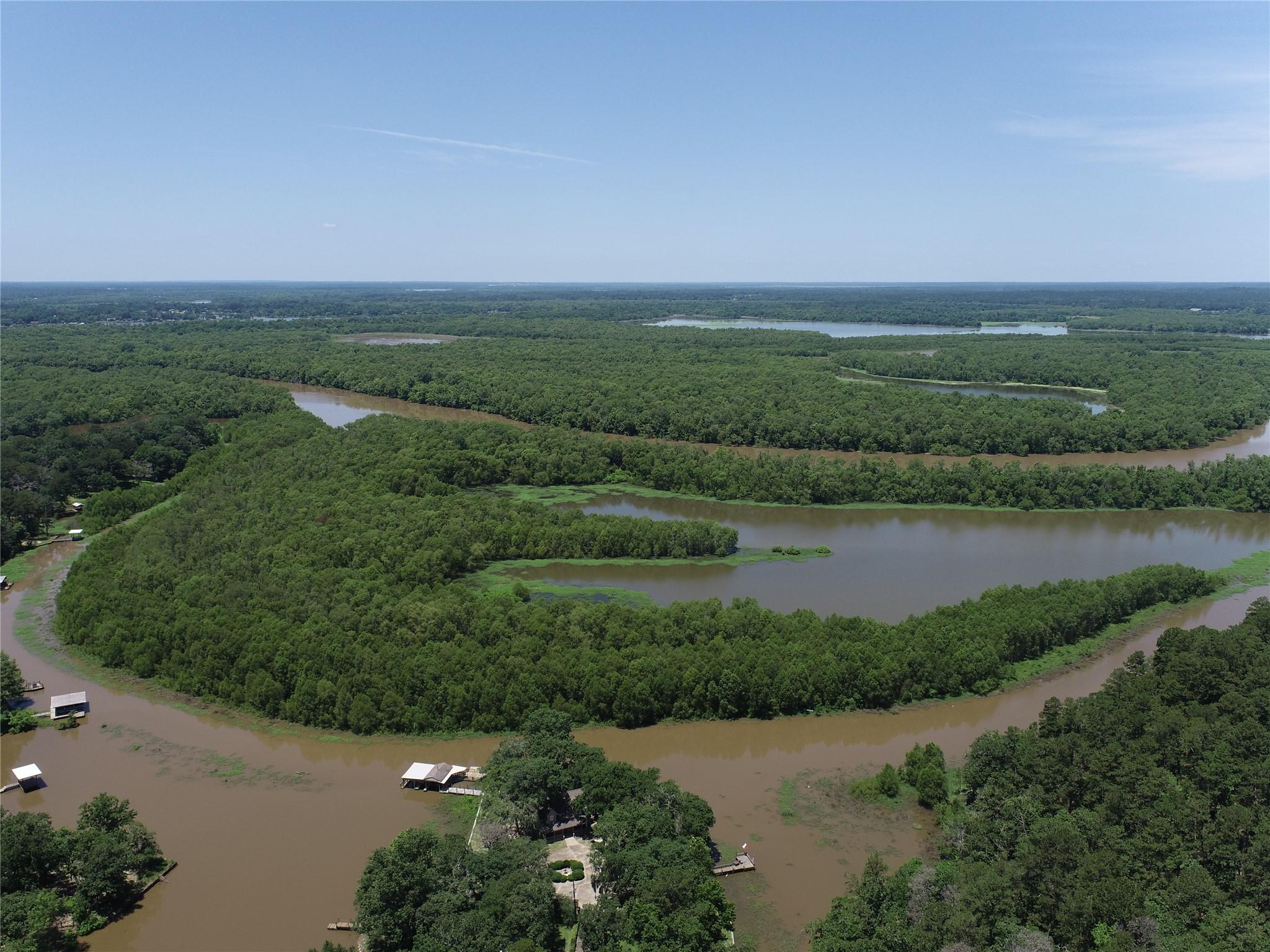 Image 3: Located along the Trinity River