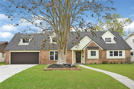 435 Bayou View Drive