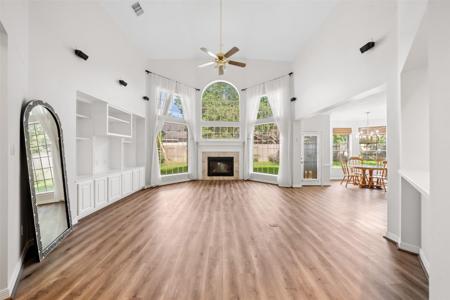6403 Sevenleaf Lane