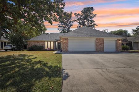 18423 Walden Forest Drive