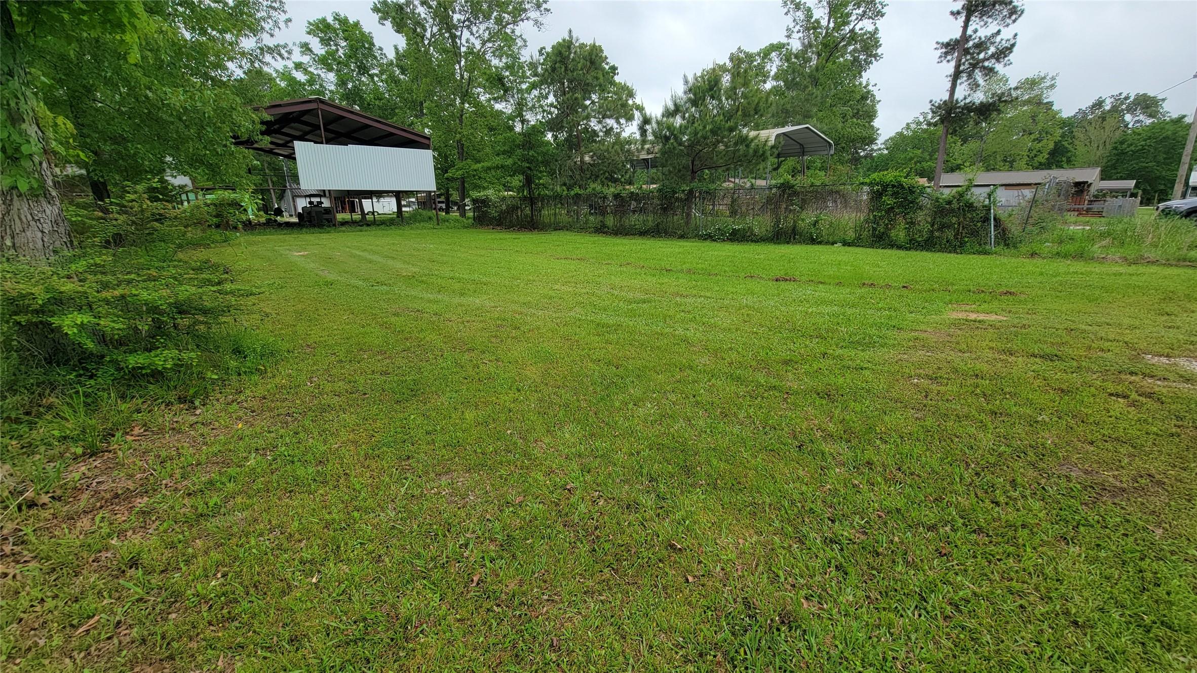 Image 1: View from street (back structure not included).
